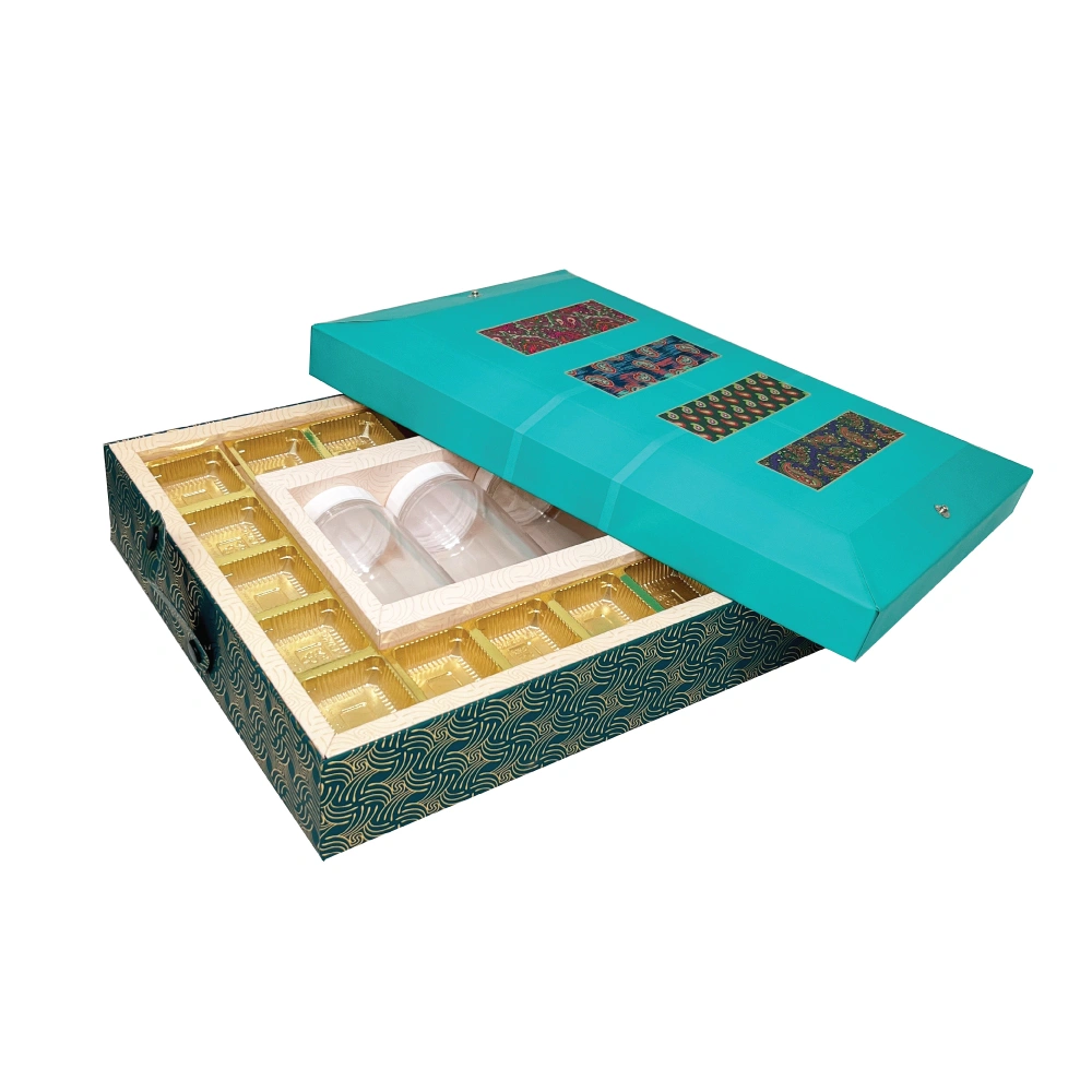 Hamper Gift Box Manufacturer in Mumbai - Tatva Online